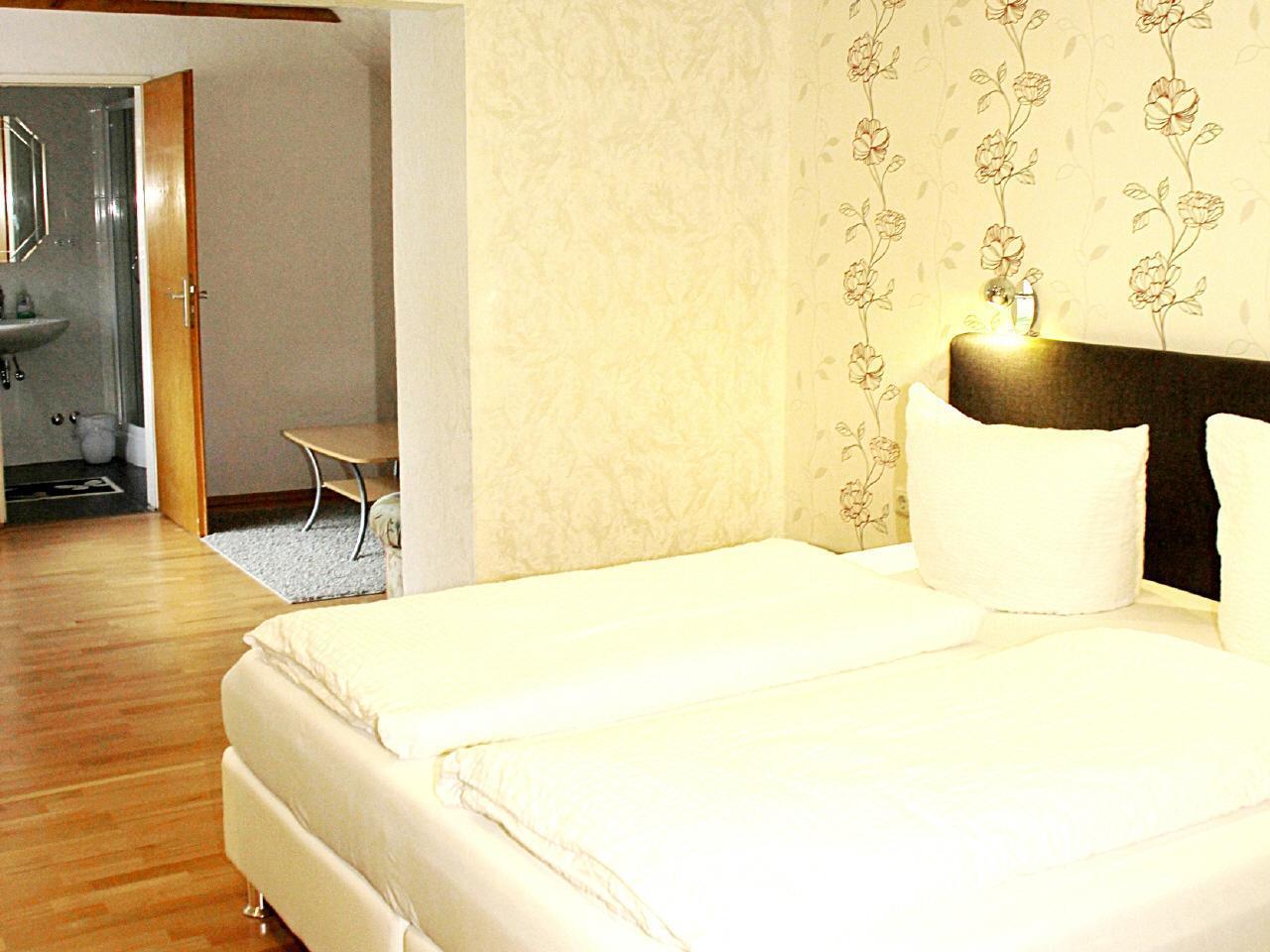 Hotel Pension Am Kurmittelhaus Bad Grund Esterno foto