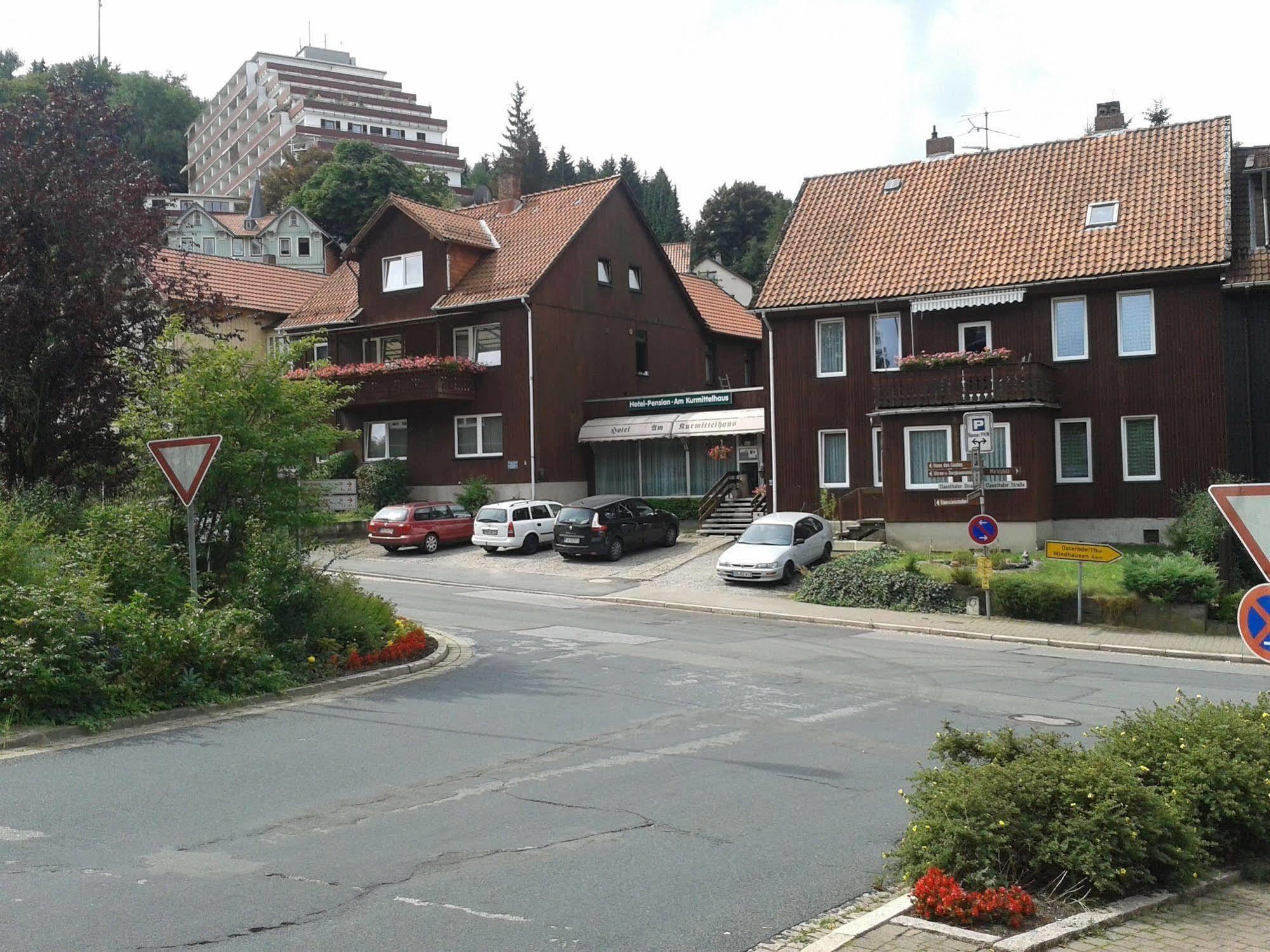 Hotel Pension Am Kurmittelhaus Bad Grund Esterno foto