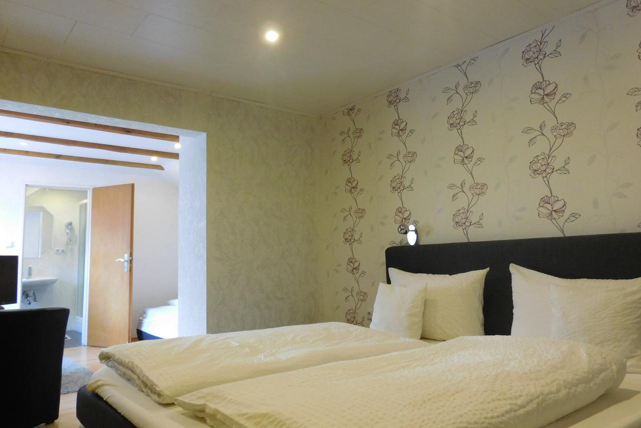 Hotel Pension Am Kurmittelhaus Bad Grund Esterno foto