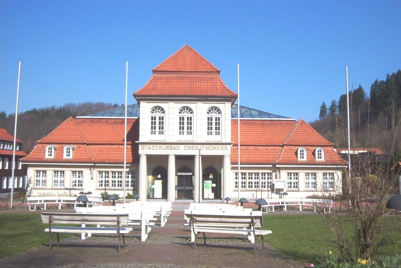 Hotel Pension Am Kurmittelhaus Bad Grund Esterno foto